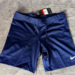 Nike Tight Shorts 5" NWT